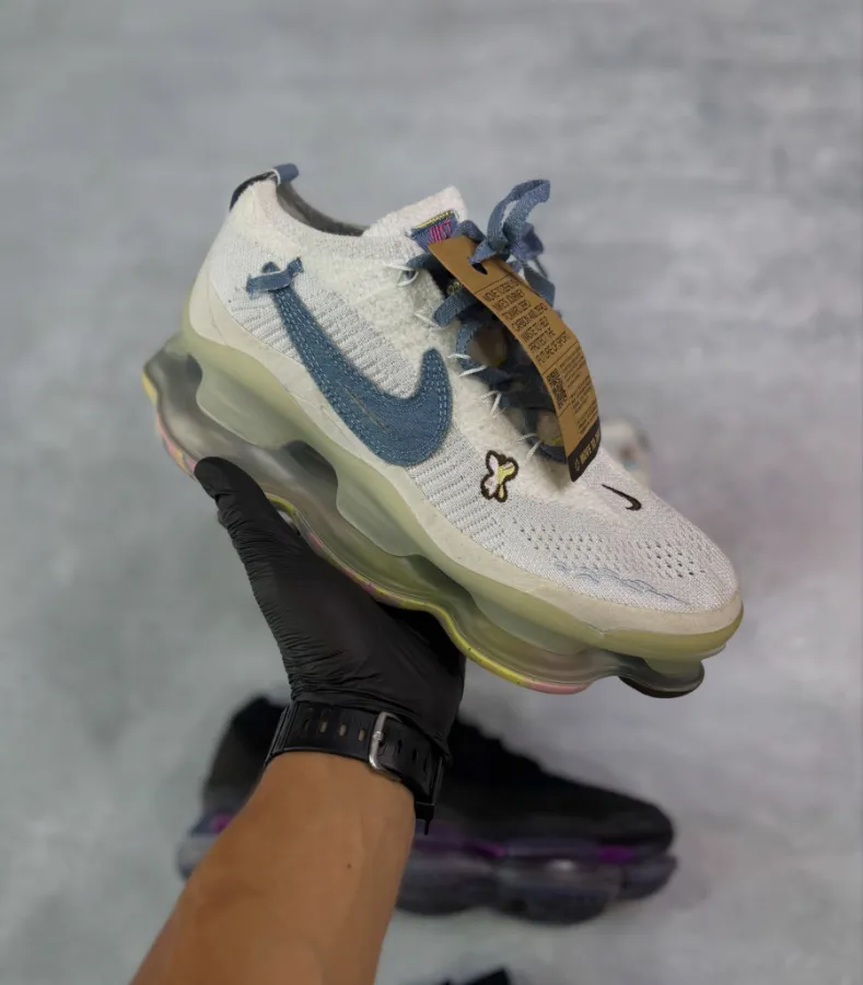 Nike 2